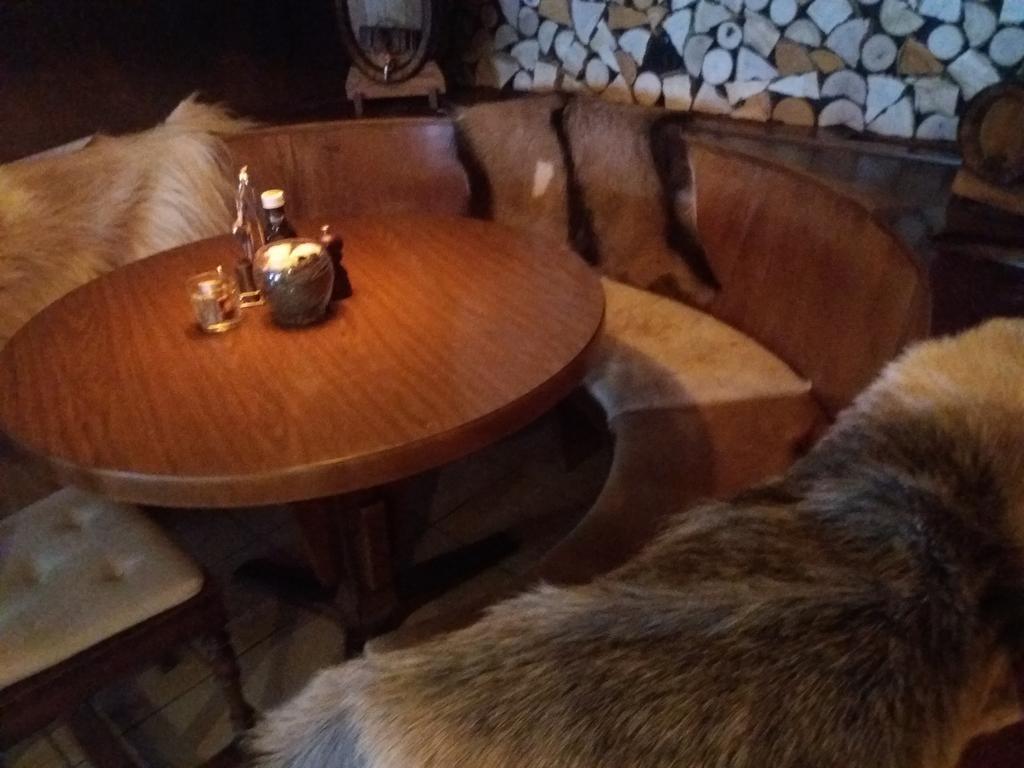 Hotel Schmitta Fiesch Eksteriør billede