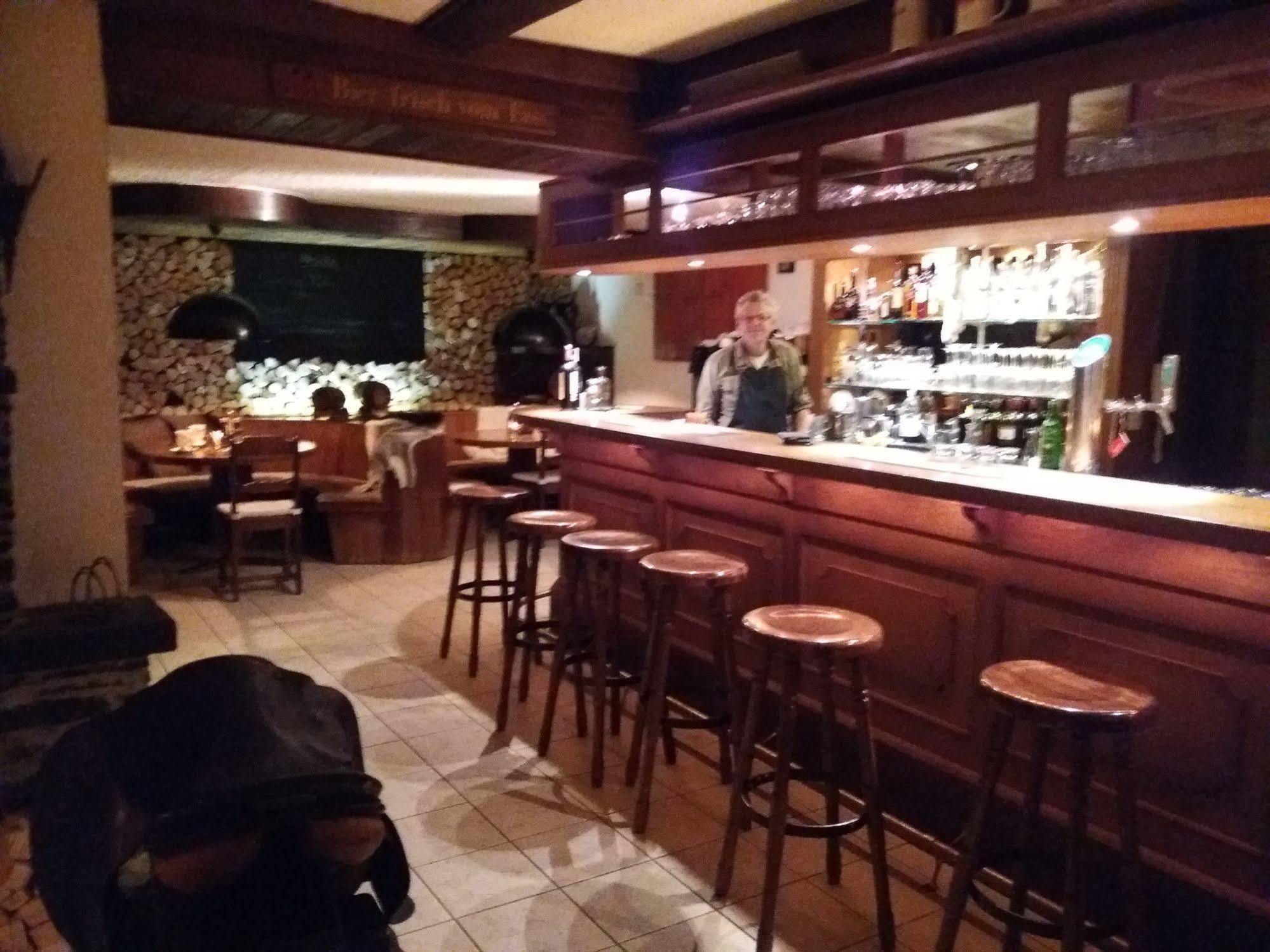 Hotel Schmitta Fiesch Eksteriør billede